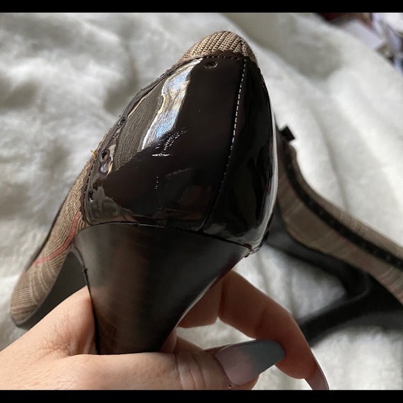 Unlisted “Young Thing” heels - Picture 5 of 8